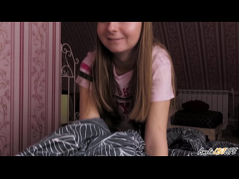 ❤️ Blondie-k bere BFF-ren sakon zurrupatzen du eta esperma jasotzen du ahoan ️❌ Pornografia besterik ez %eu.nullscripts.topan ❌️