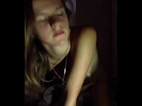 ❤️ Neska bat masturbatzen da eta cums ️❌ Pornografia besterik ez %eu.nullscripts.topan ❌️